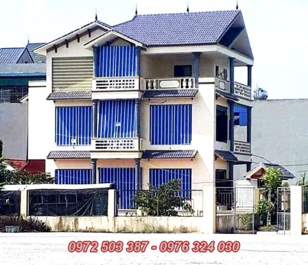 bạt che nắng mưa ban công tự cuốn