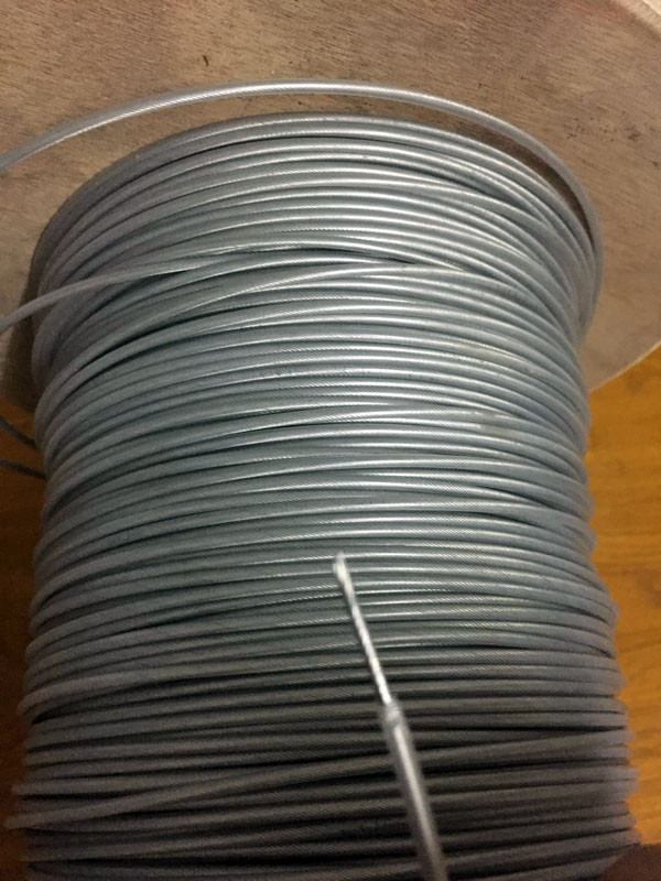 cáp cầu thang bọc nhựa