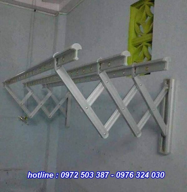 giàn phơi gắn tường