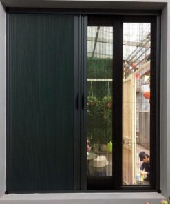 Cửa lưới chống muỗi kết hợp rèm tổ ong