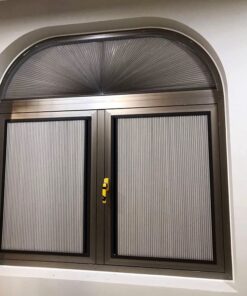 Rèm Tổ Ong Trên Kính Cửa Sổ