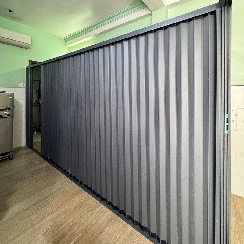 cửa xếp lá nhựa di động 