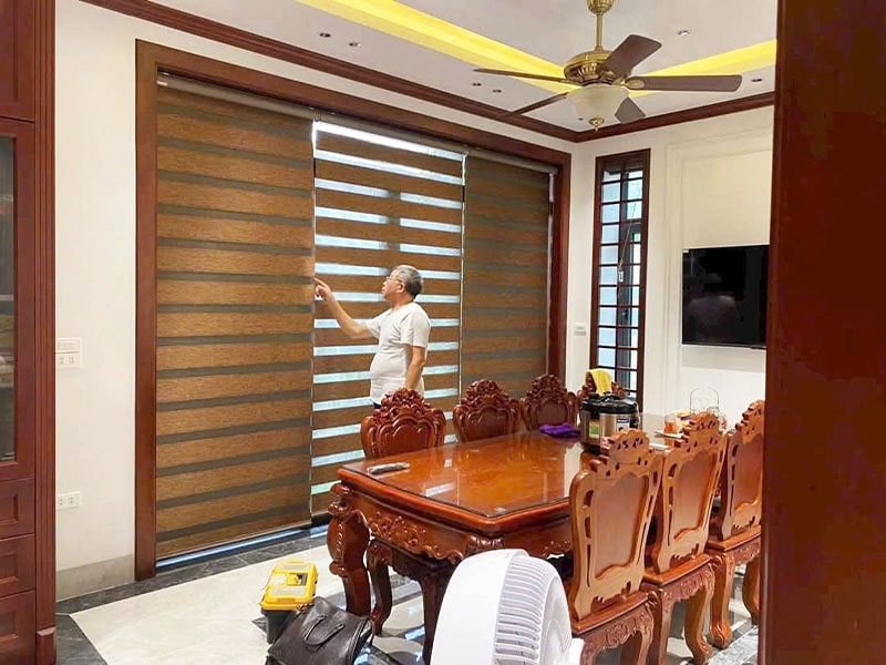 Rèm cầu vồng cản sáng