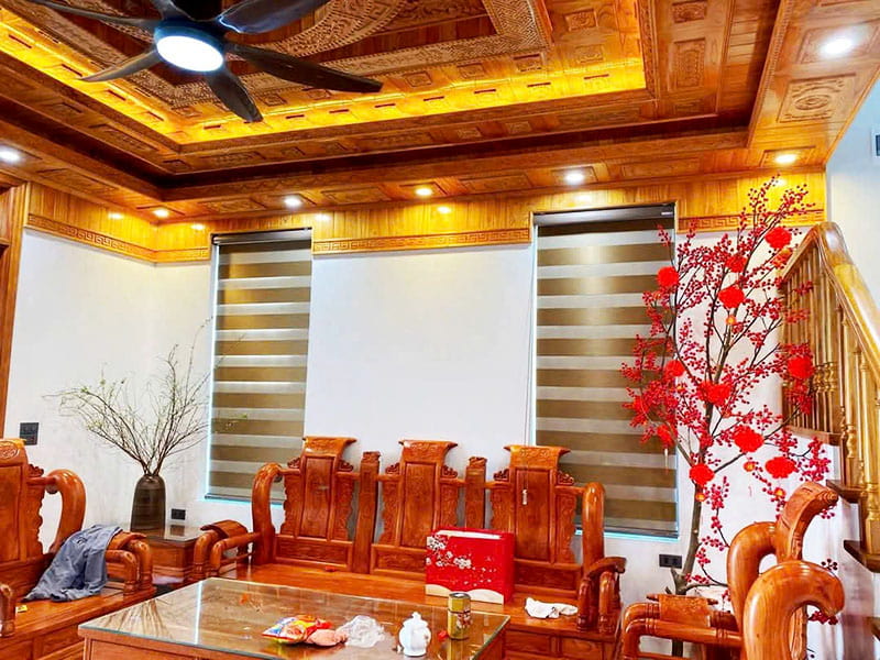 Rèm cầu vồng lắp phòng khách 
