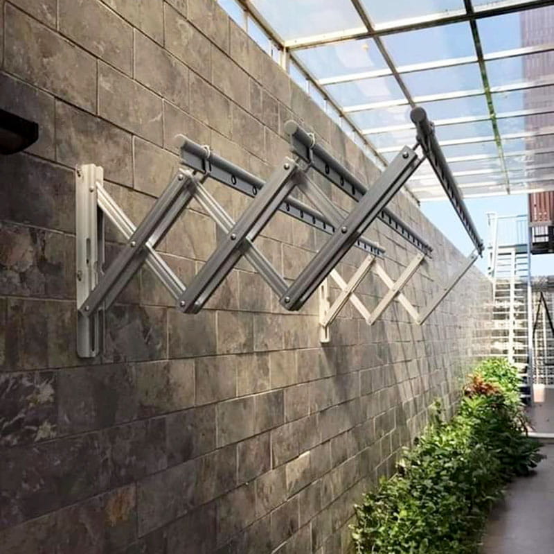 so sánh ưu nhược điểm giàn phơi gắn trần và gắn tường