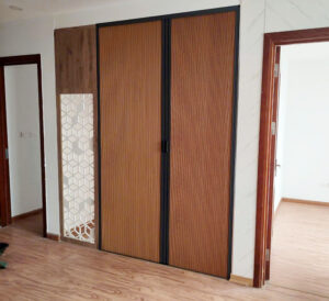 Vách Ngăn Rèm Tổ Ong Tại Long Biên